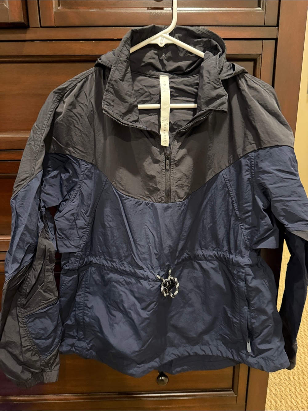 LululemonLightweight Windbreaker Jacket - Navy & Charcoal -6